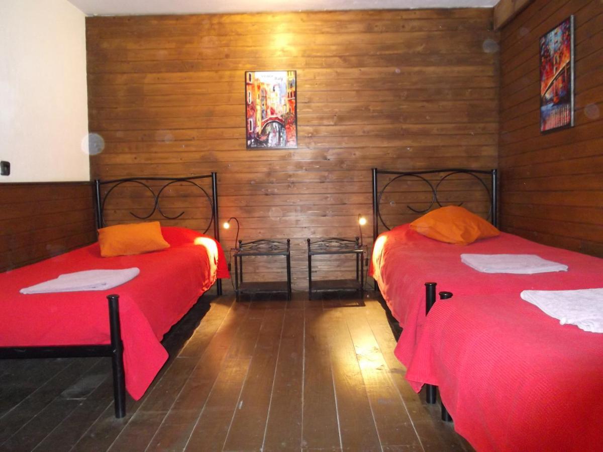 Bed and Breakfast Fundalucia Quéntar Esterno foto